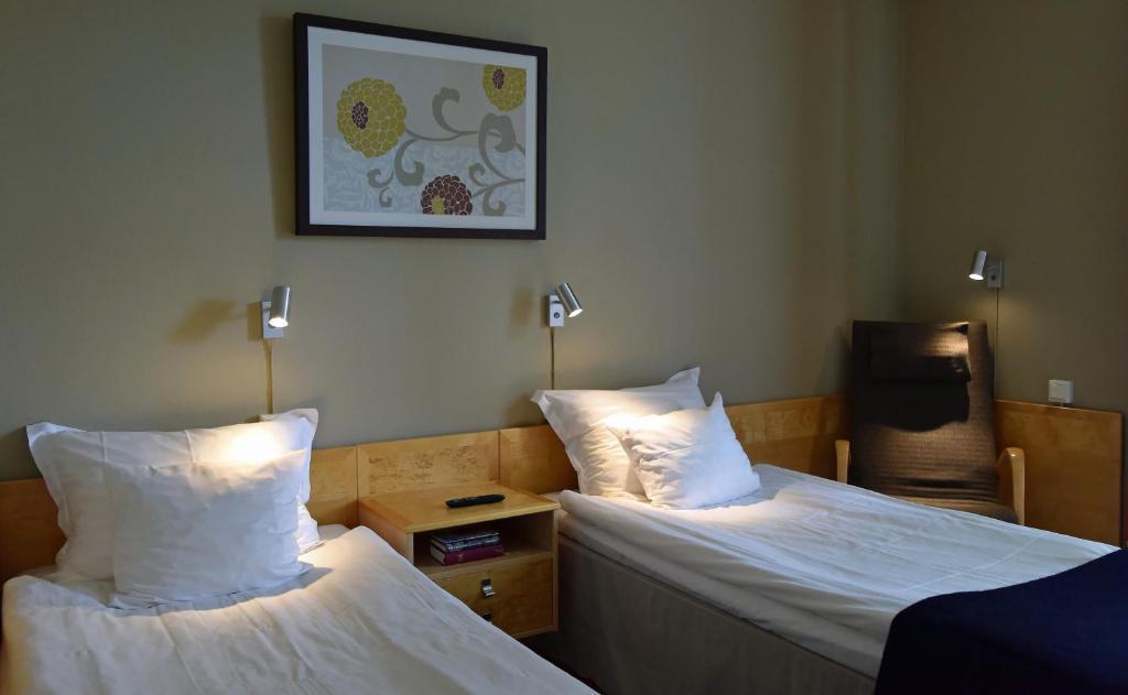 Stiftsgarden Akersberg Hotel Höör Стая снимка