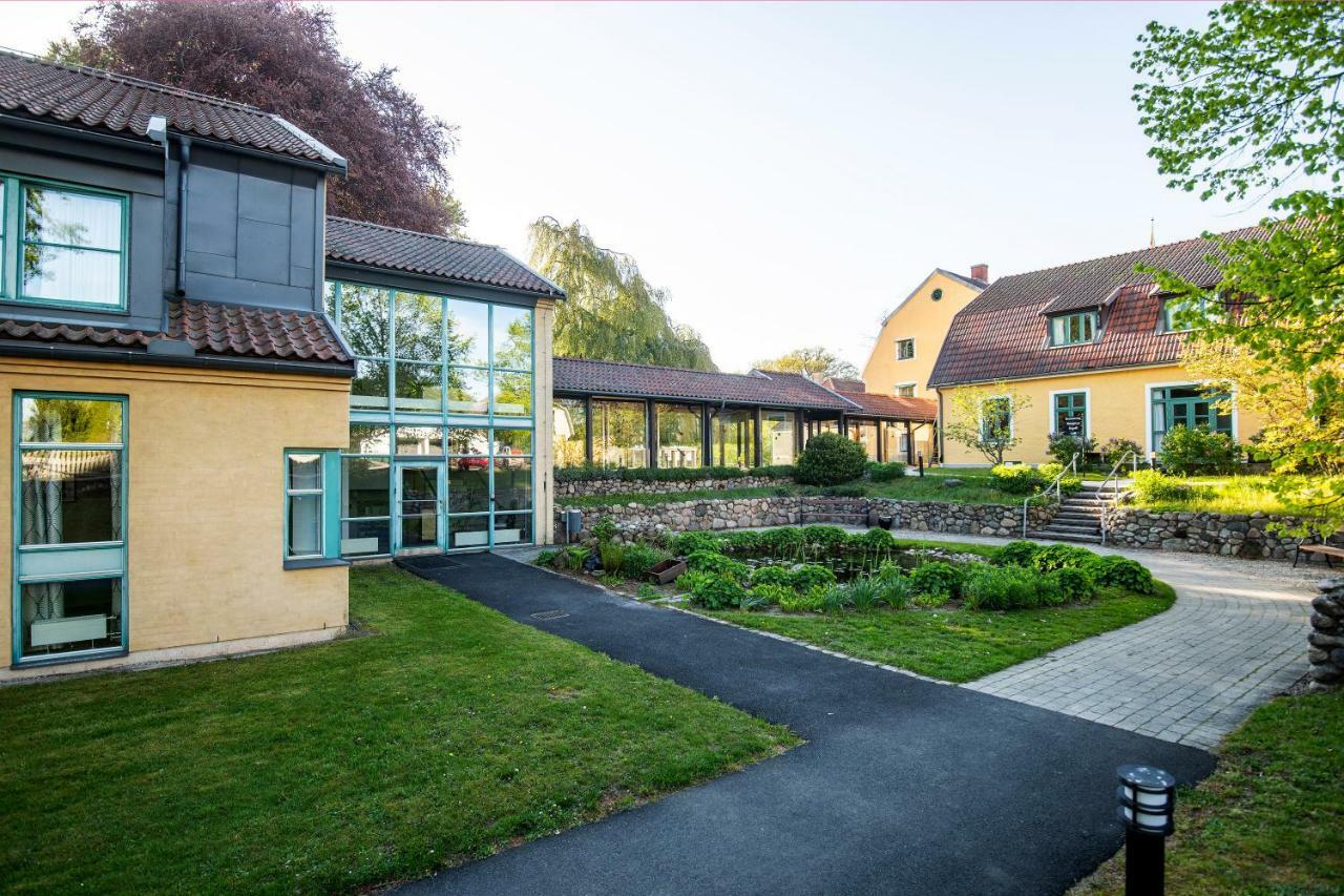Stiftsgarden Akersberg Hotel Höör Екстериор снимка